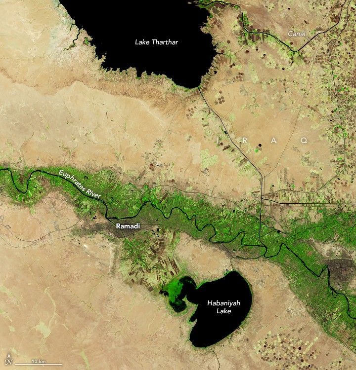 The black waters of Habaniyah Lake and Tharthar are both receeded from the coastline from 5 years prior. Habaniyah lake has even had farmland move into the former lakebed.