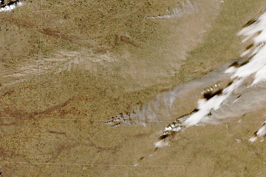 Winds Whip Up Fires and Dust on the Southern Plains