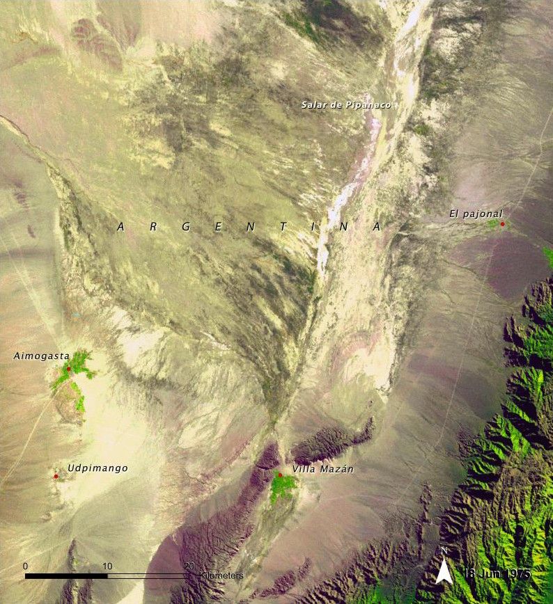 Aimogasta is a regional center of olive production, trade and tourism. Expansion of the agricultural frontier in this region has led to increased wind and water erosion, salinization, and loss of biodiversity. In the 2008 image, cultivated fields that did not exist in 1975 are visible around Aimogasta, Villa Mazán and El Pajonal (seen as green areas with regular geometric patterns). Source: United Nations Environment Programme (UNEP). From Latin America and the Caribbean Atlas of our Changing Environment (2010).
