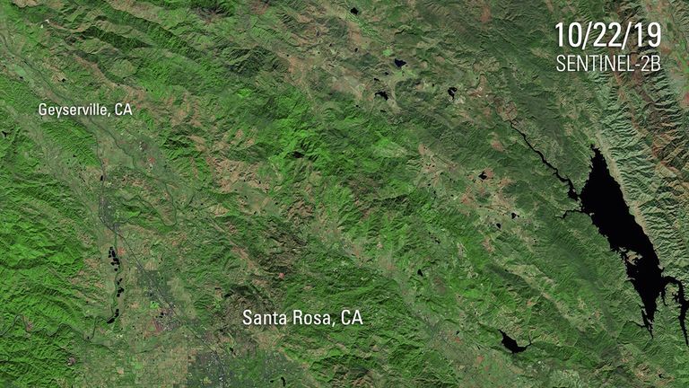 These images show a portion of Northern California before and during the Kincade Fire, which burned nearly 78,000 acres (about 31,500 hectares) from Oct. 23 to Nov. 6, 2019. Evacuation zones included the entire towns of Geyserville, Healdsburg and Windsor, and the northern part of Santa Rosa. Wildfires burned more than 100,000 acres (40,000 hectares) of a nearby area about two years earlier. Images taken by the European Space Agency's Sentinel-2A and -2B satellites. Source: U.S. Geological Survey’s National Land Imaging Image Collections