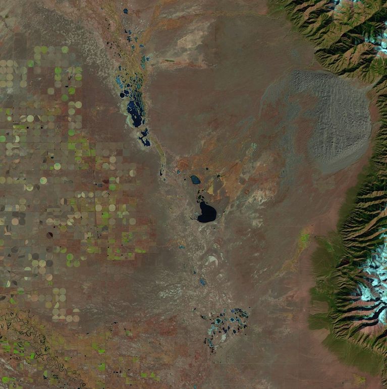 The Great Sand Dunes National Park and Preserve, home of the tallest sand dunes in North America, is the newest U.S. national park. It is located in the San Luis Valley at the base of the Sangre de Cristo Range in Colorado. The valley’s stream flows change from season to season and year to year, and these images show the difference between 1987 and 2011.