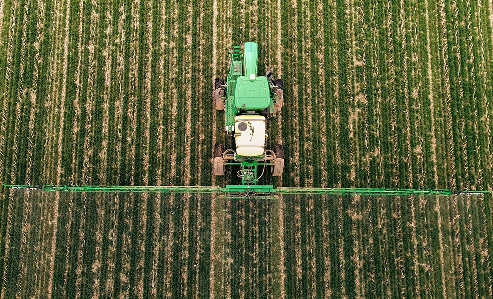 Strip tillIn a field in western Kentucky, a machine sprays cover crops to prepare for planting season. NASA scientists are looking to space-based tools to help forecast fast, stealthy droughts responsible for severe agricultural losses in recent years.age in a field of cereal rye cover crops at Lester Farms in Gracey, KY. Strip tillage is a practice that uses minimum tillage so you get the benefits of conventional till but you also get the benefits of no till because you are protecting the soil and only disturbing the soil where you plant. The cover crop roots protect the space between the rows. Spraying cover crops to prepare for planting season.