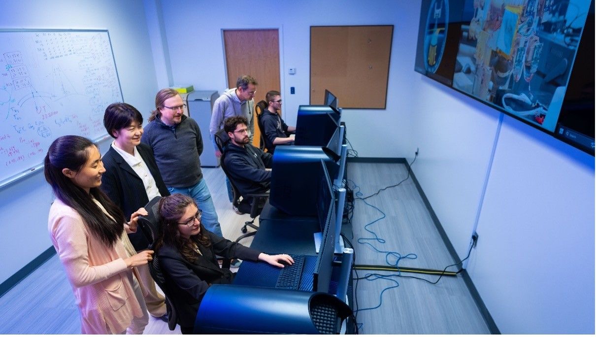 USU physicists in computer lab