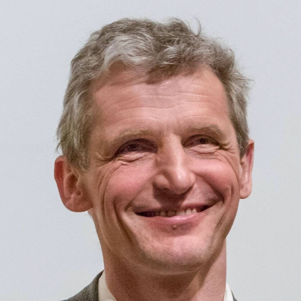 Headshot of Wolfgang Ketterle