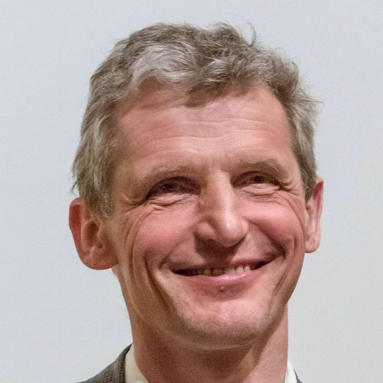 Headshot of Wolfgang Ketterle