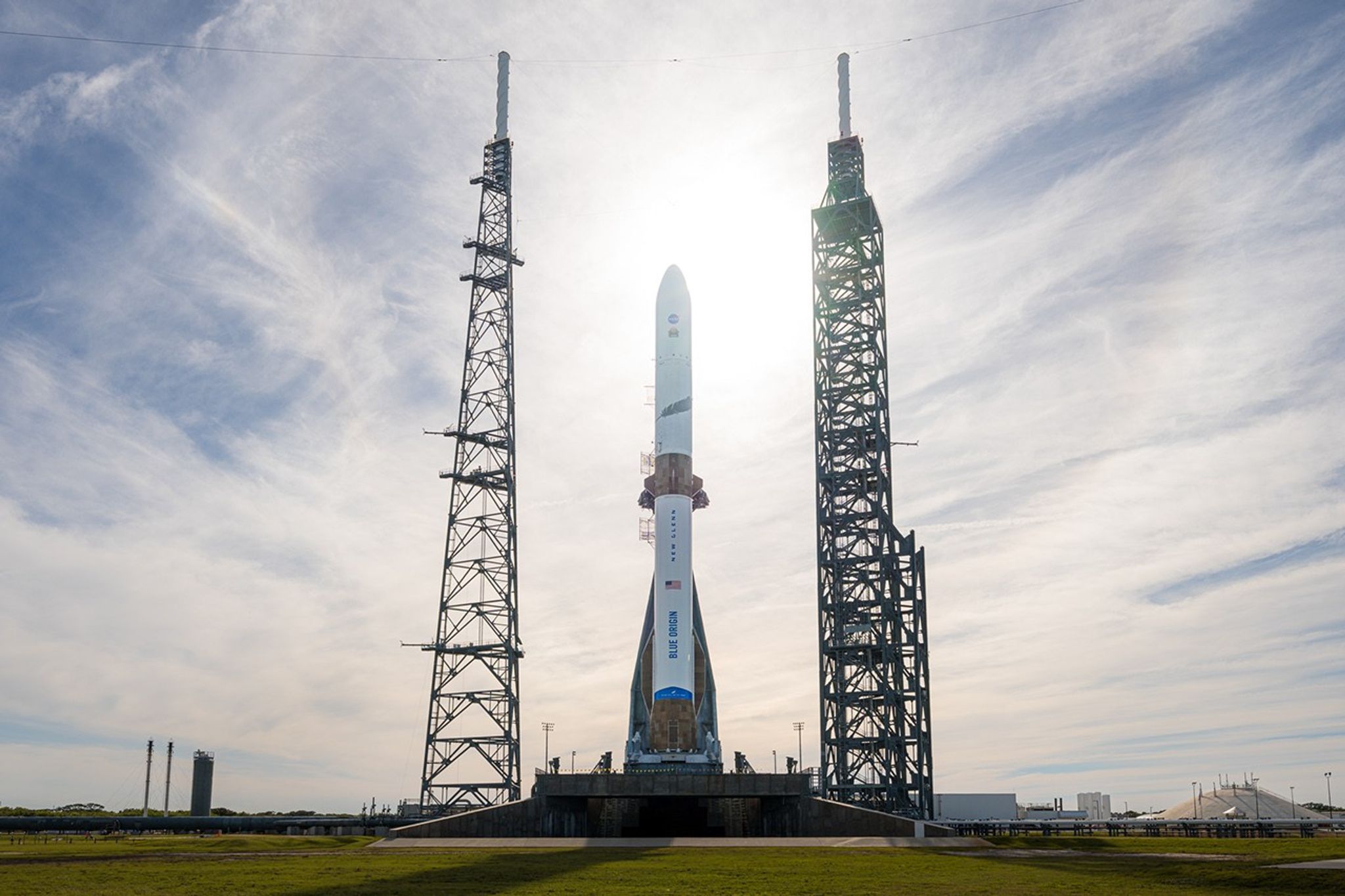 Blue Origin rocket carrying NASA's ESCAPADE is vertical on the launch pad.