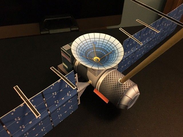 Simple paper model of Europa Clipper available for download.