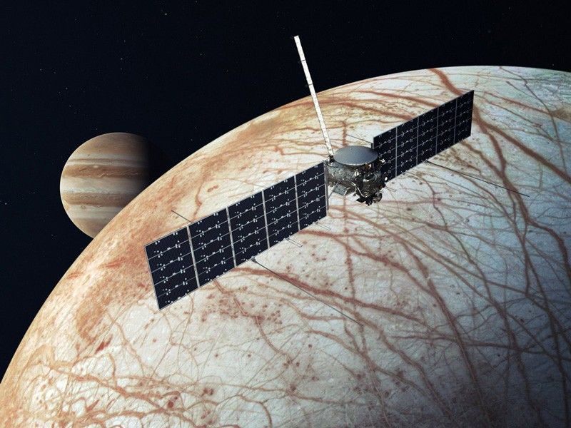 artist's concept of Europa Clipper