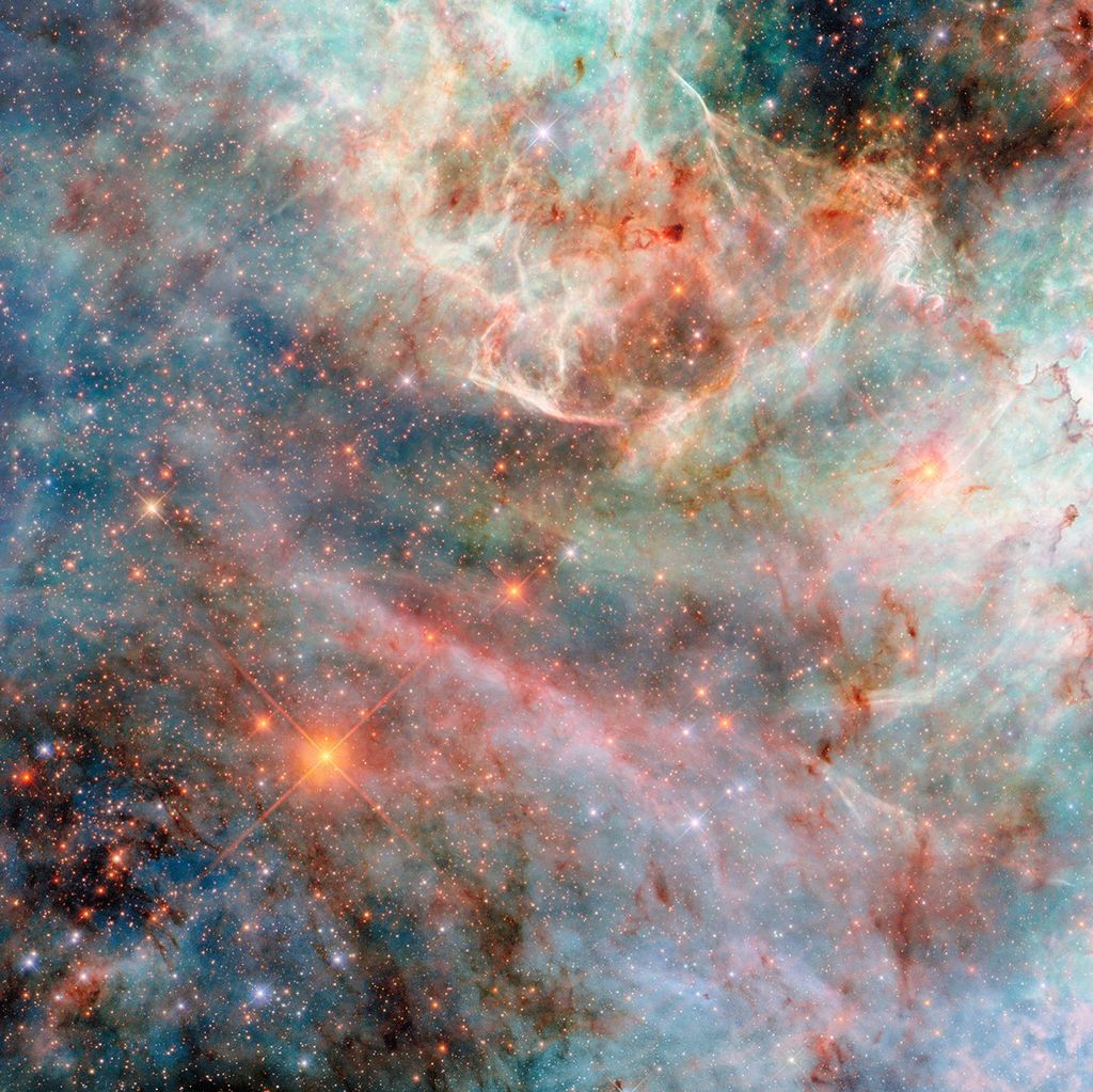 Hubble Captures Cotton Candy Clouds