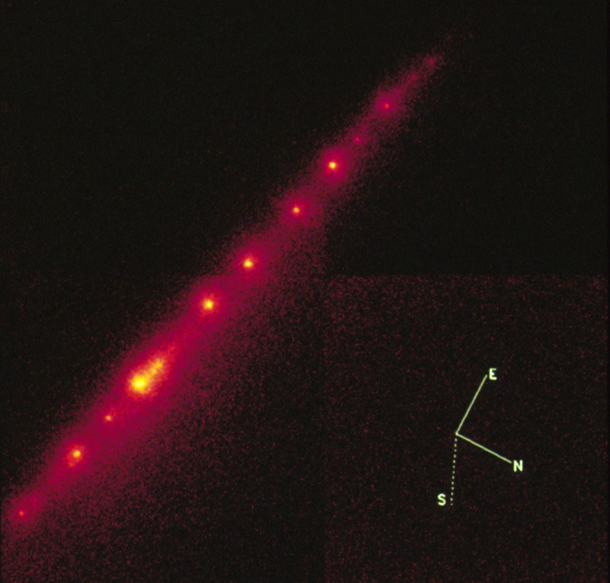 Hubble Telescope Image of the "String of Pearls Comet"