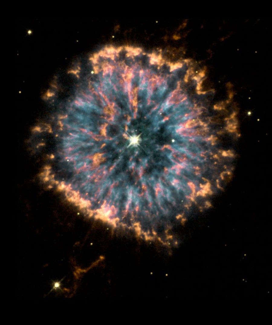 The Glowing Eye of Planetary Nebula NGC 6751