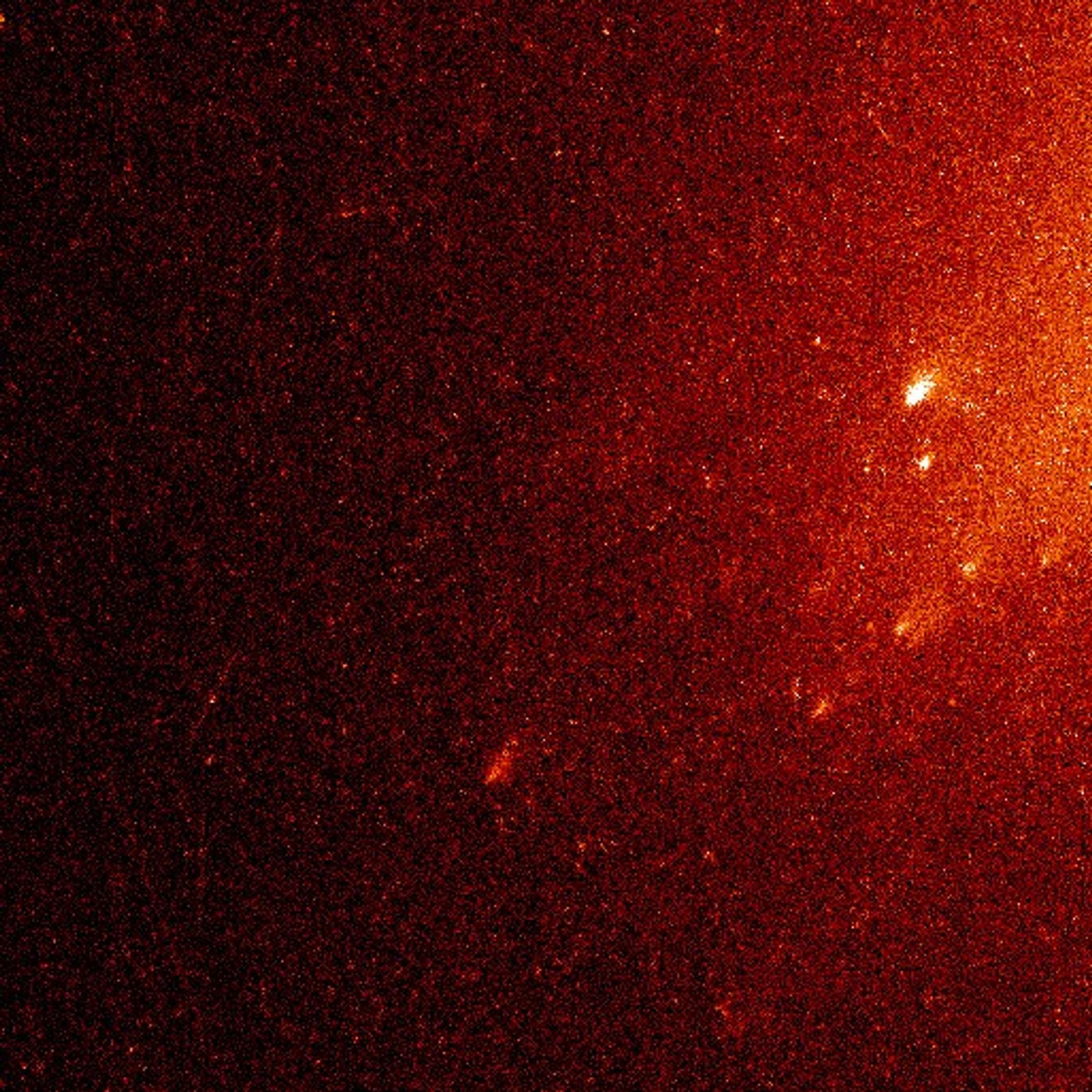 Armada of Mini-Comets From Shattered Comet LINEAR
