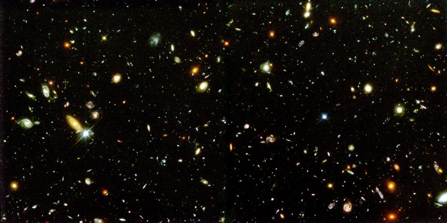 Supernova 1997ff's Cosmic Neighborhood