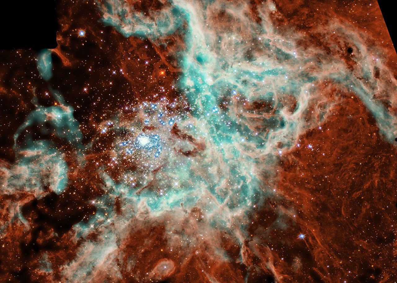 Vast Star-Forming Region 30 Doradus