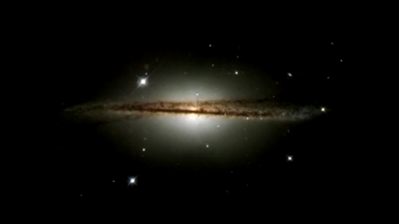 Twisted Disk Structure in ESO 510-G13