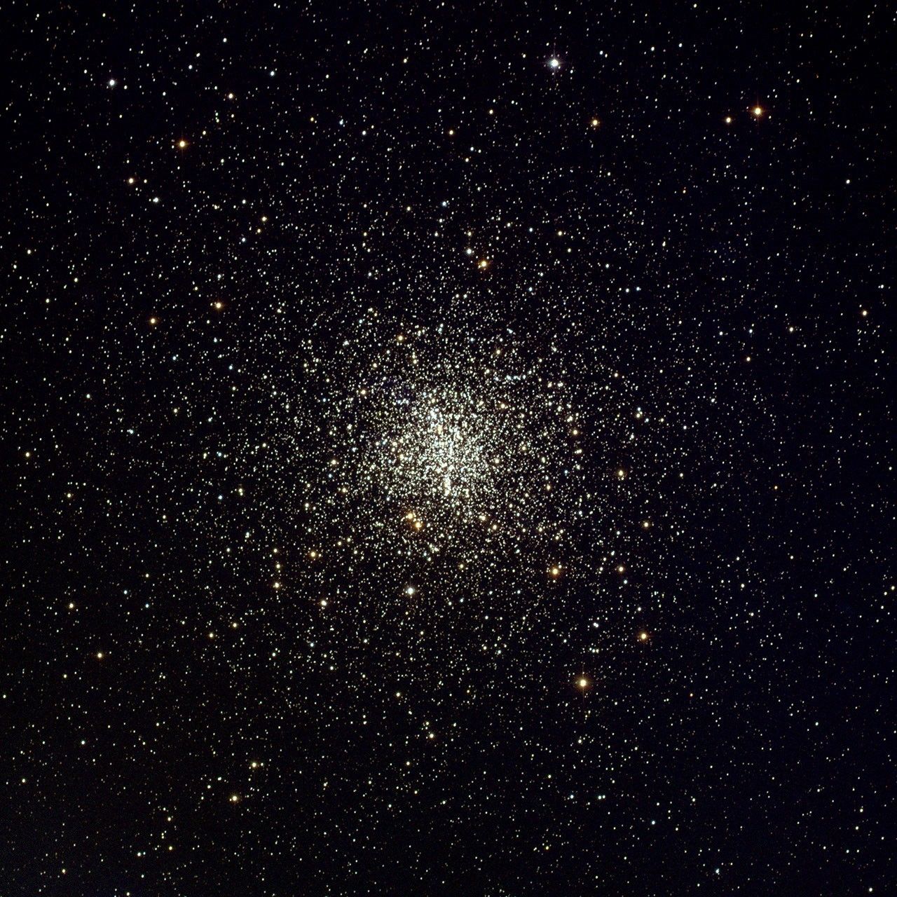 M4 Ground-Based (NOAO) Image