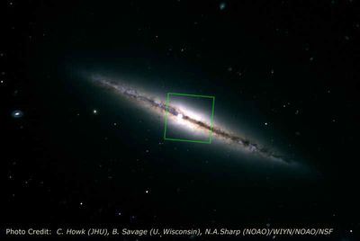 NOAO Ground-Based, Visible-Light Image of NGC 4013 with Outline of the NICMOS Infrared-Light Image