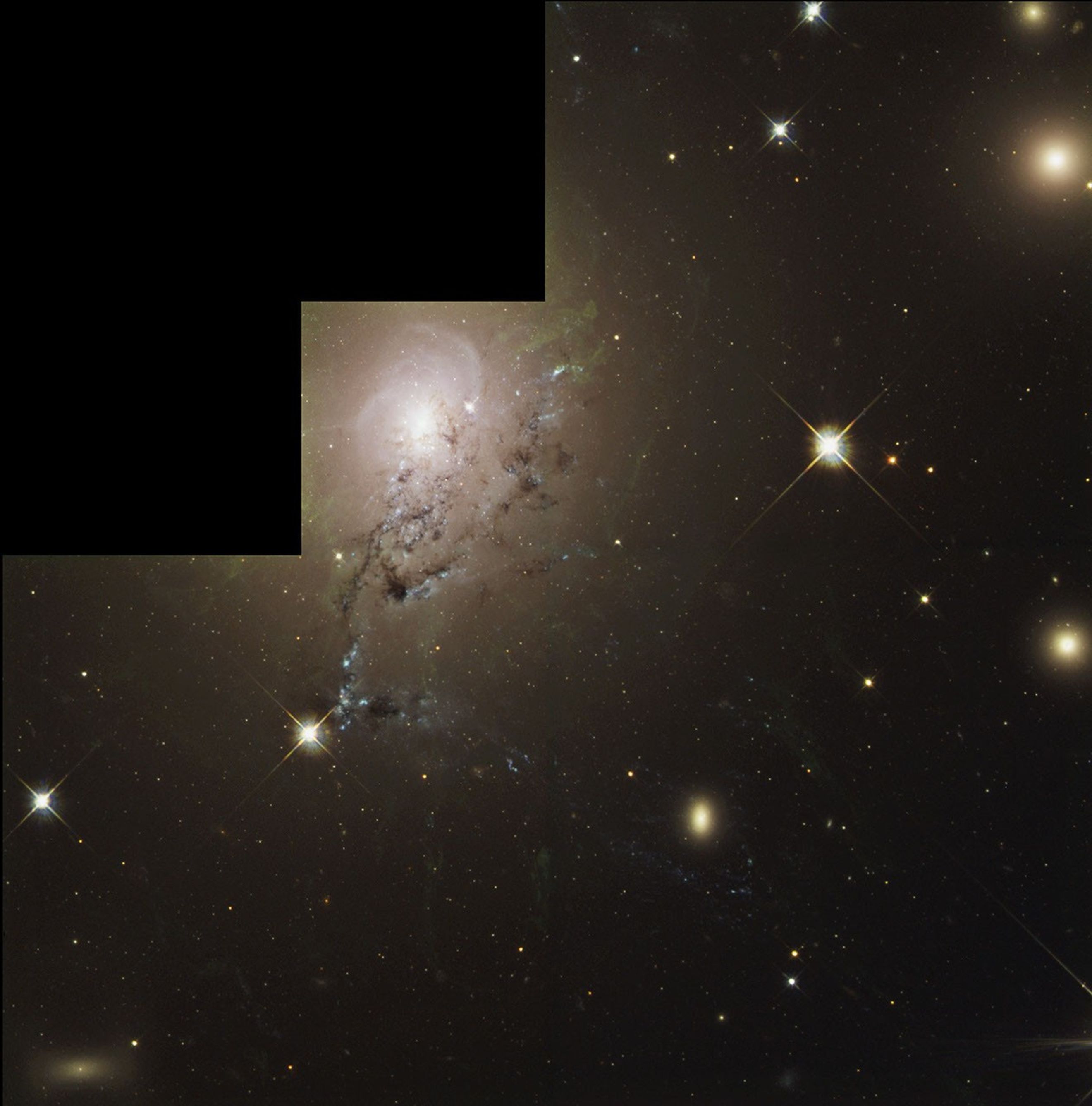 Full Image of Galaxy NGC 1275
