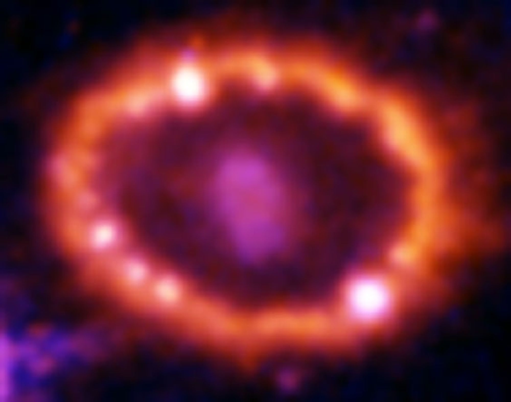 Ring Around Supernova 1987A (SN1987A) - June 16, 2000