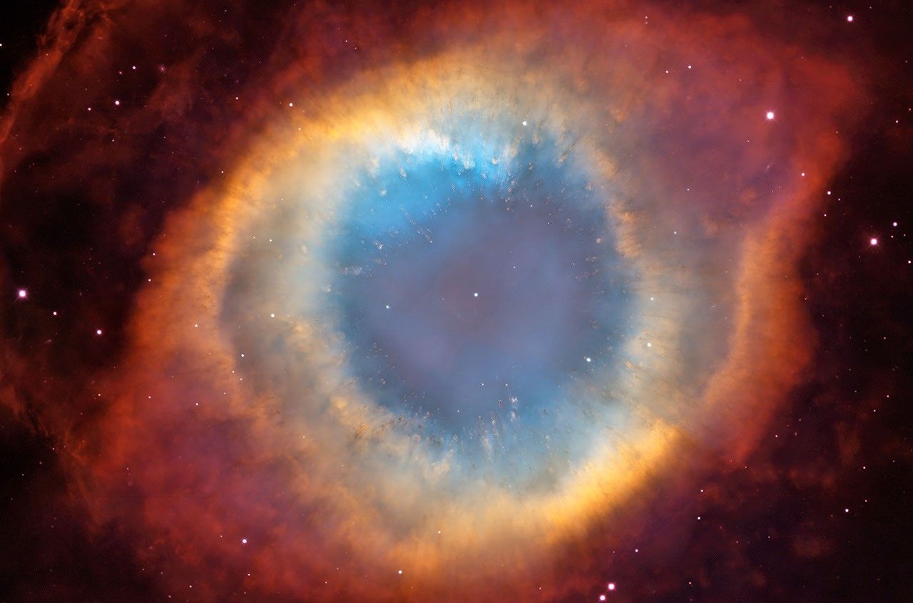 Helix Nebula As Seen By Hubble and the Cerro Toledo Inter-American Observatory