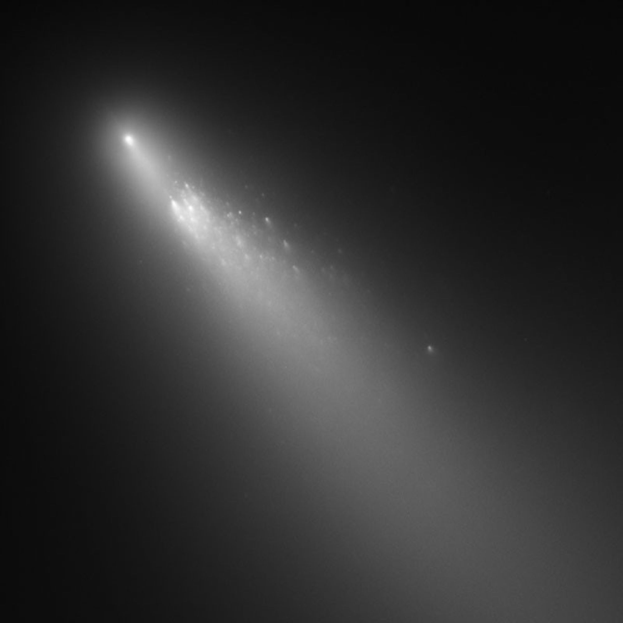 Comet 73P/Schwassmann-Wachmann 3 - Fragment B: Apr. 18, 2006