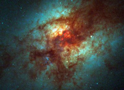 Super Star Clusters in Dust-Enshrouded Galaxy