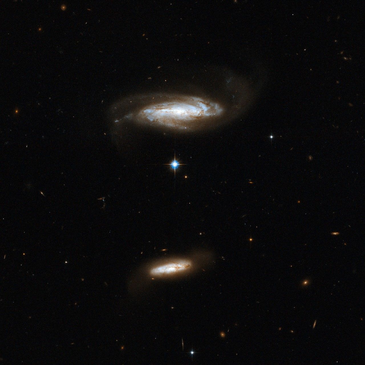 Hubble Interacting Galaxy IC 2810