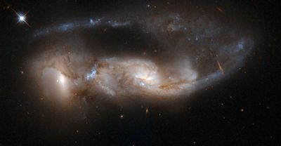 Hubble Interacting Galaxy NGC 6621