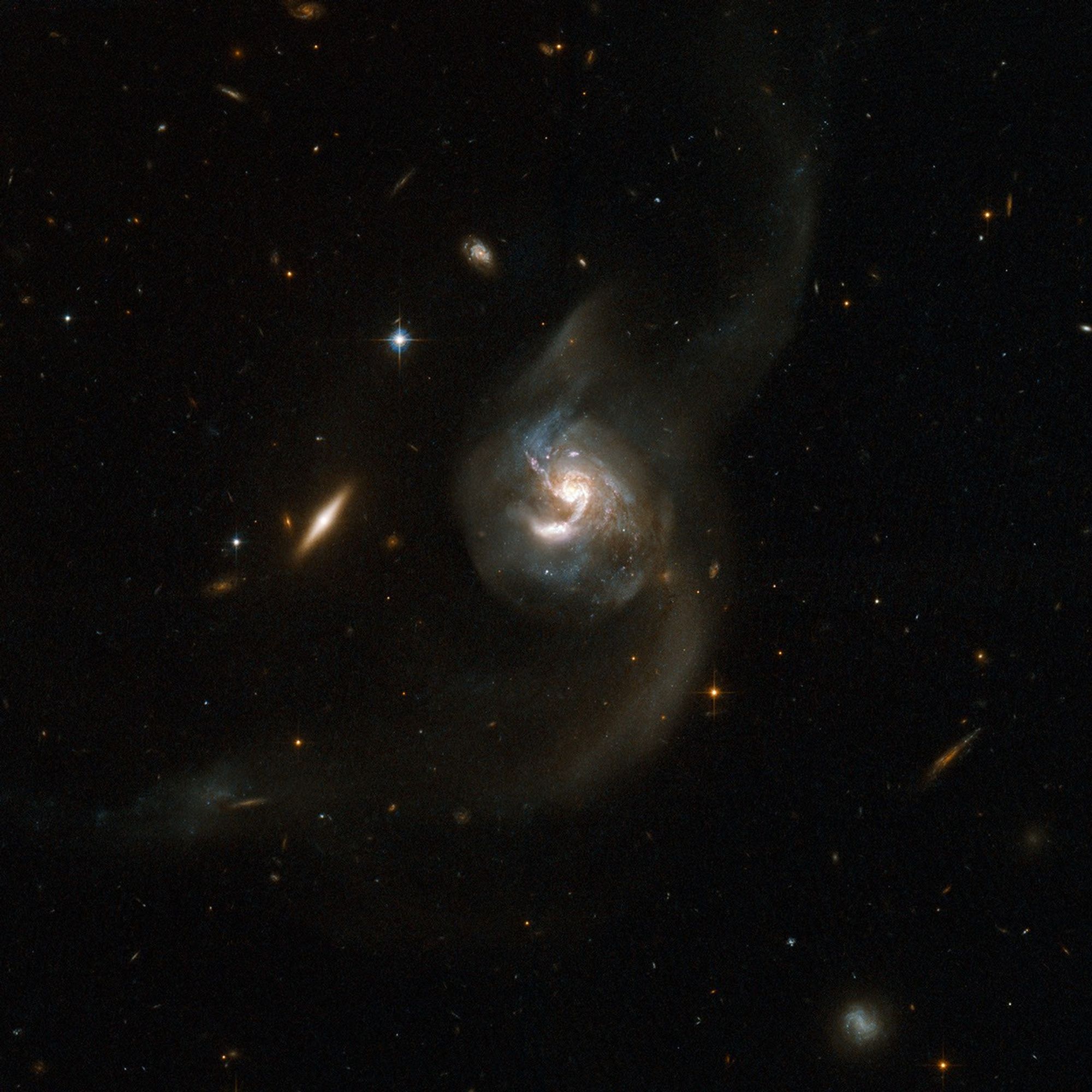 Hubble Interacting Galaxy NGC 6090