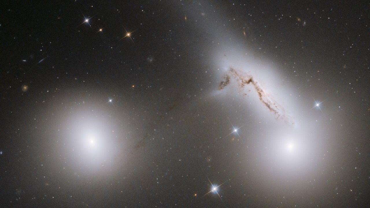 Pan through Hickson Compact Group 90