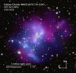 Compass and Scale Image of MACS J0717