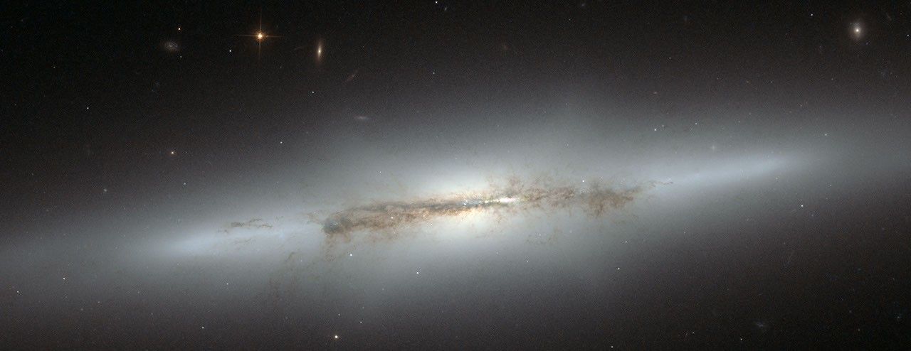 Hubble Space Telescope Image of NGC 4710