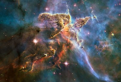 Hubble Captures Spectacular “Landscape” in the Carina Nebula