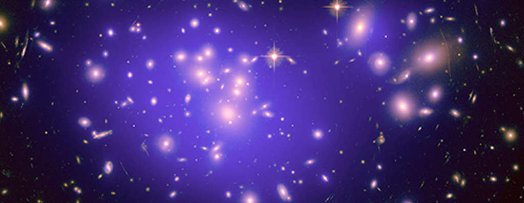 Dark Matter Map in Galaxy Cluster Abell 1689