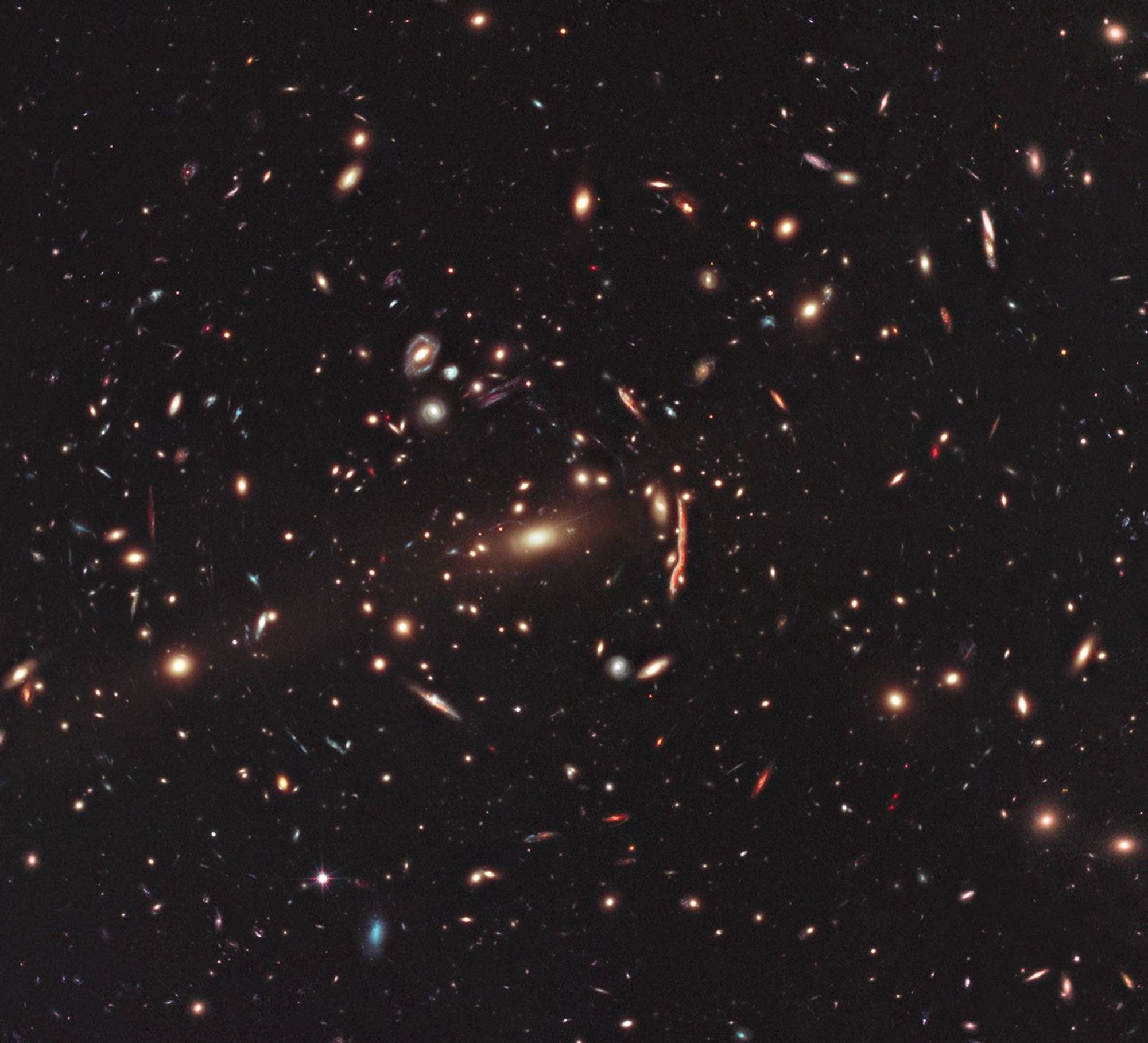 Gravitational Lens and Galaxy Cluster, MACS 1206
