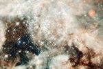Hubble Images 30 Doradus: NGC 2070