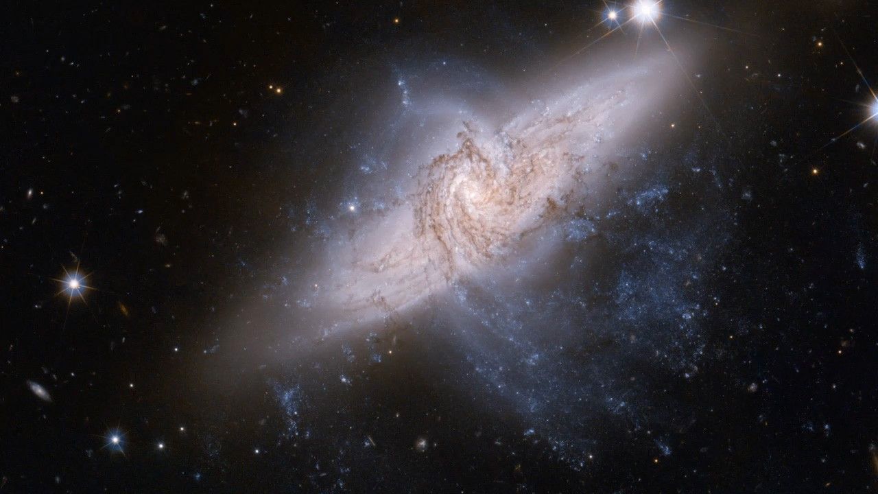 NGC 3314A and NGC 3314B Pan Sequence (with Music)