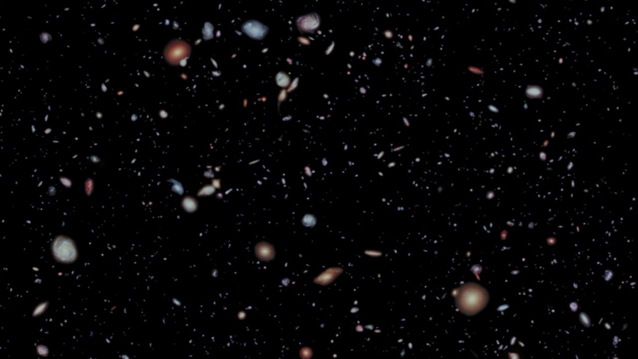 
			Flight Through the Hubble eXtreme Deep Field (2D Zoom and 3D Fly-Through Sequence) - NASA Science			