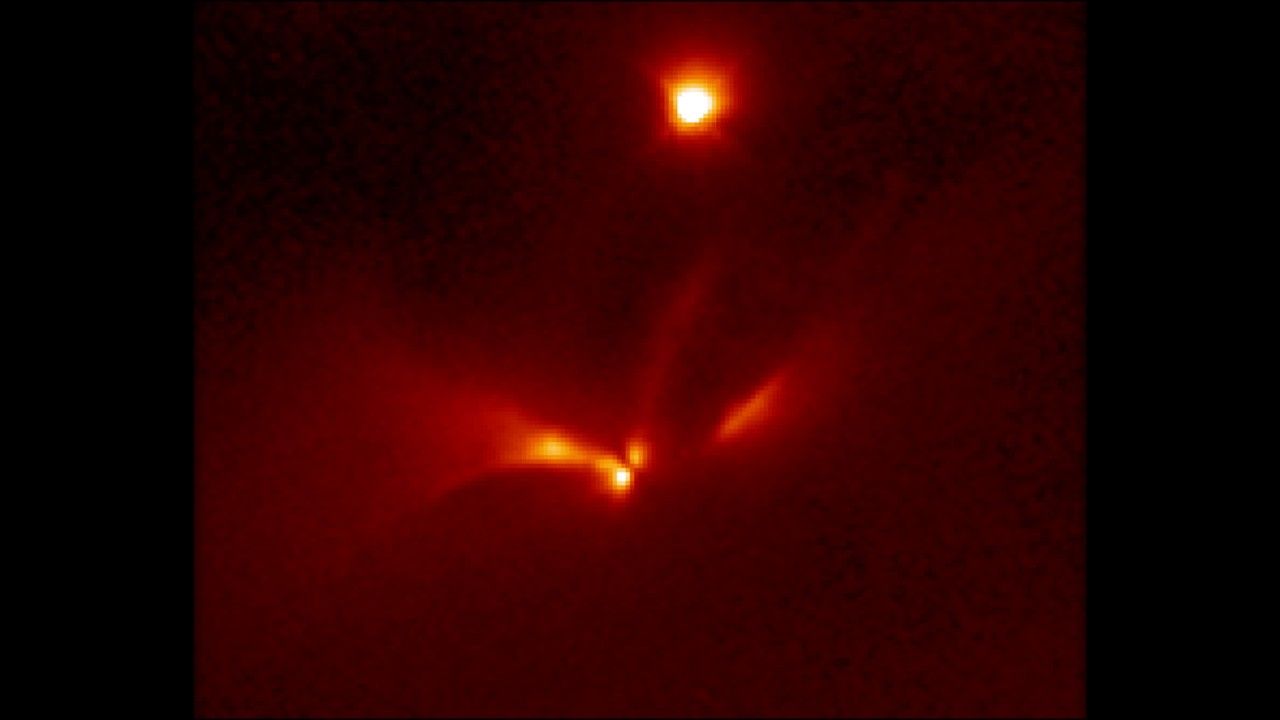 Strobe-like Flashes Discovered in a Suspected  Binary Protostar