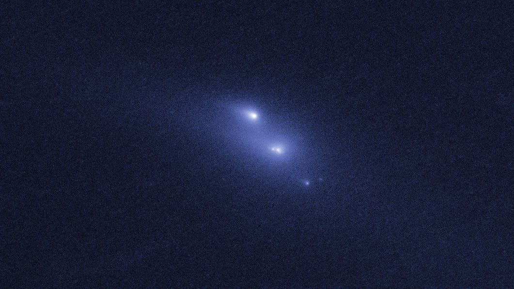 Hubble Observation of P/2013 R3 - October 29, 2013