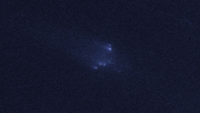Hubble Observation of P/2013 R3 – January 14, 2014