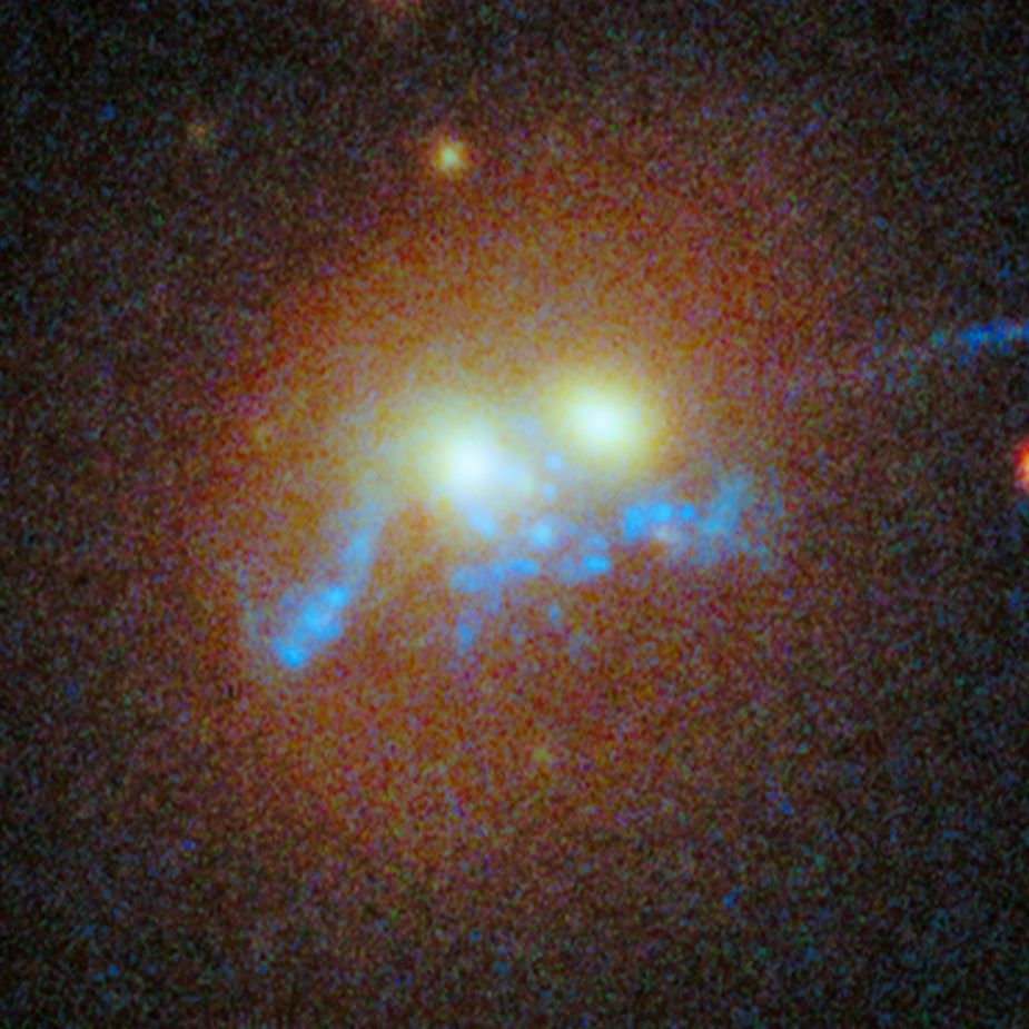 Spiral Bridge of Young Stars in SDSS J1531+3414