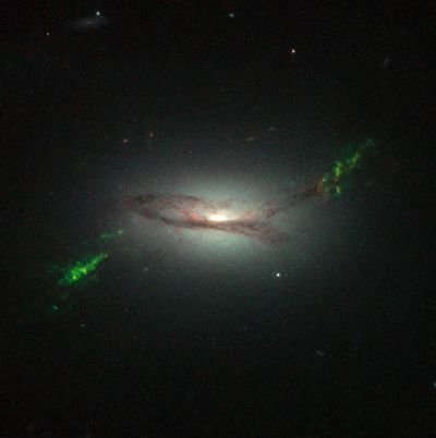 SDSS 2201+11