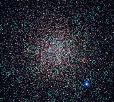 Hubble 47 Tucanae in UV with White Dwarfs Marked