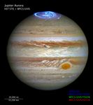 Image titled “Jupiter Aurora, HST STIS + WFC3/UVIS” with scale bar and color key.