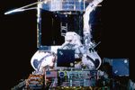 Astronauts Install STIS During Second Hubble Servicing Mission