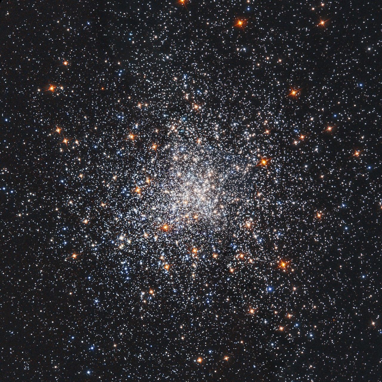 Globular Cluster Messier 79 (M79, NGC 1904) - Cropped