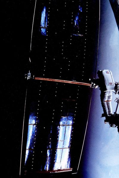 Cast-off: Releasing a Solar Array (1993)