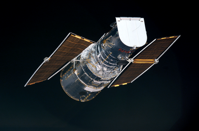 Hubble as Shuttle Columbia Approaches (2002)