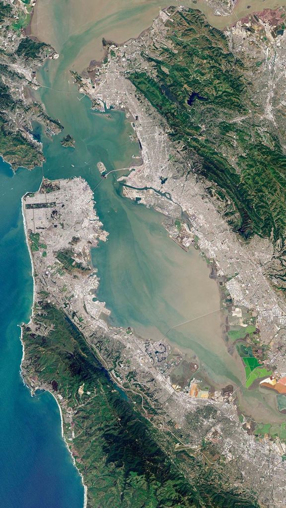 A natural-color Landsat satellite image of the San Francisco Bay.
